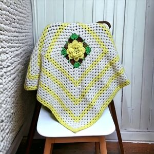 Vintage Crochet/Knit White & Yellow Blanket with 3D Flower